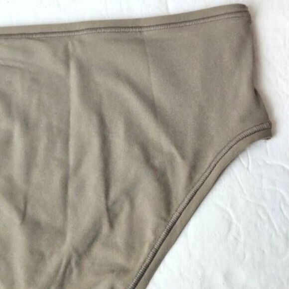 SKIMS BIKINI PANTY NWT - Picture 8 of 9